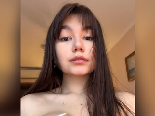 free nude cam JuliaCutee