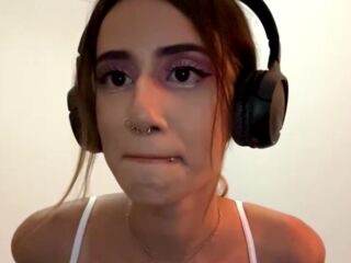 girl chat room JulySapphire