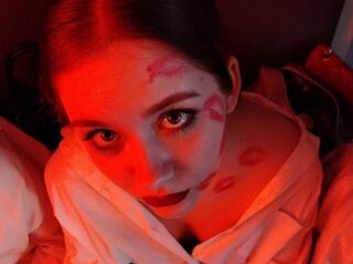 cam chatroom JuneGutierrez