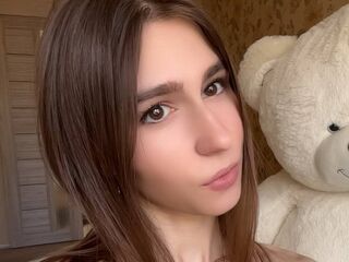 webcam babe chatroom KarieChuong