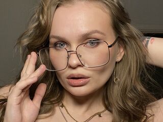 sexy webcamgirl pic KattyWests