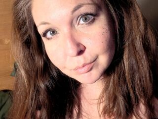 camgirl showing tits KristyJinx