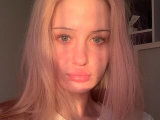 hot girl cam KyungMikes