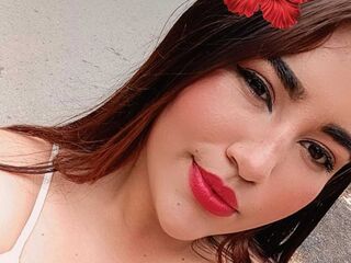 cam girl playing with dildo LauThompson