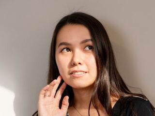 camwhore spreading pussy LeoniaMangis