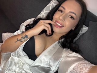 adult live cam LilaWest