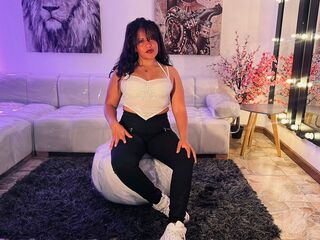 camslut fingering wet pussy LiliVelvet