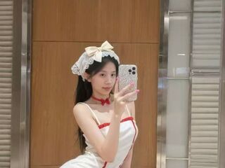 live sex pic LilyYuan