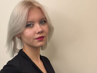 cam girl showing pussy LindsayMcirvin