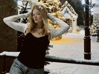cam girl showing tits LizabethGrounds