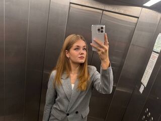 free live sexcam LizzieIacovino