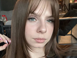 webcam photo LoiseHarington