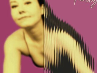 cyber sex chat room LucyLevatto