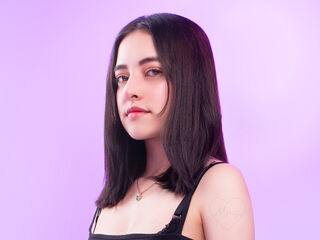 camwhore picture LunaBelleth