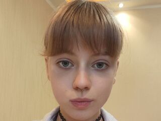sexy webcamgirl MabelZesati