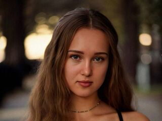 nude webcam girl MabelleWahn