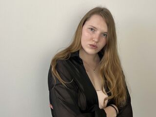 hot girl webcam picture MadalineMosman