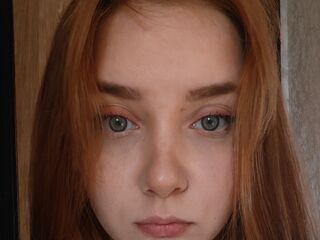 beautiful camgirl MandiWaxler