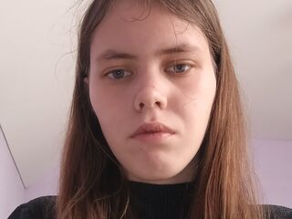 camwhore masturbating with sextoy MaoEskridge