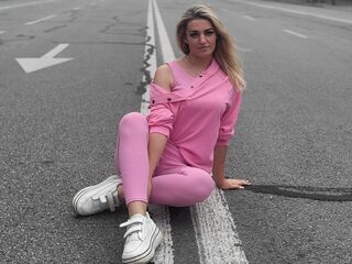 camgirl masturbating with vibrator MargoRezon