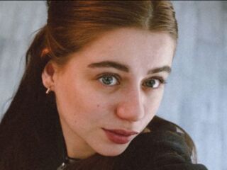 hot webcam slut MarielaNemec