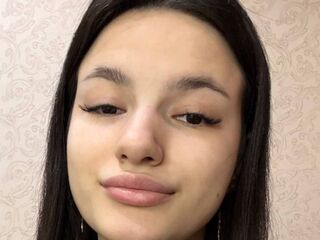 cam girl playing with sextoy MeiRuehlen