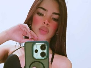 free video chat room MeliClarck