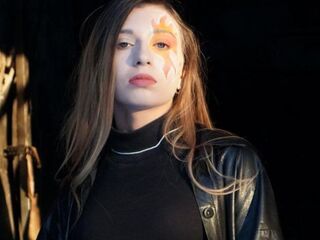 hot cam whore MerlynHepburn