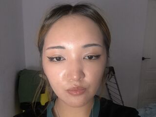 closeup cam MiaChinessa