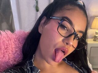 naked webcam girl photo MihaCameron