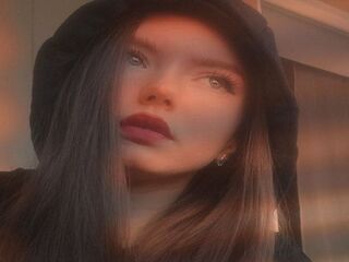 masturbating girl MilaLyra