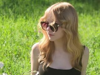 hot girl webcam photo MirianTippett