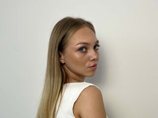 webcamgirl sexchat MiyokoShimsky