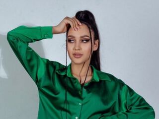 cam girl fingering MoniqueArtry