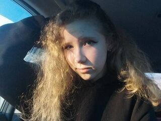 naked camgirl masturbating with vibrator NancyLindemann