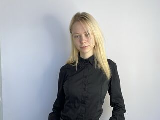 sexy live cam girl PhyllisBrancato