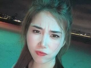 live strip tease show Qinbao