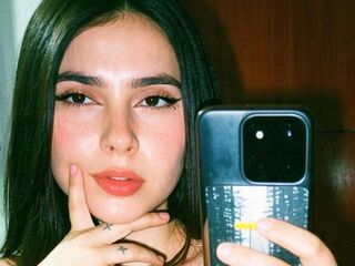 hot naked webcamgirl RavenSthar