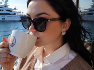 naked camgirl masturbating RosieMoons