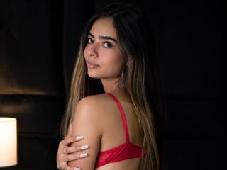 camgirl webcam SharaOrtiz