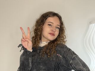naked cam girl picture SherikaMantony