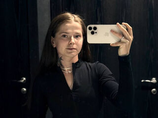 nude camgirl picture SilvaNayee