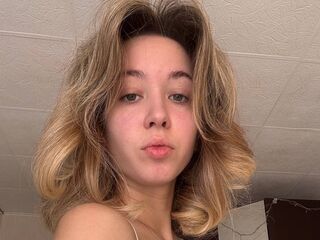 sexy webcamgirl SilvaShintaku