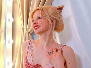 adult cam sex show StacyValeon