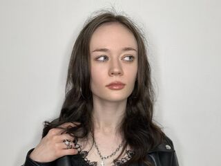 naked girl with webcam masturbating with dildo TenishaSeebold