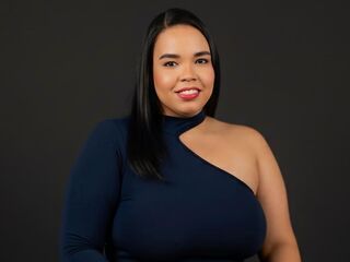 naked girl with webcam masturbating with sextoy ValerySwanson