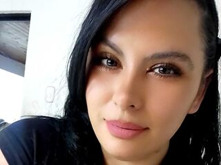 naughty camgirl fingering pussy YeralDiaz